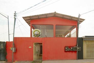 Hostel Toca Do Noel E Bia