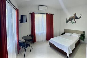 Apartahotel Encanto By Cms