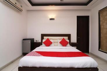 Hotel Collection O Birdhouse Residency Near Aravali Biodiversity Park