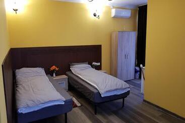 هتل Restaurant La Passione