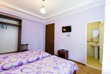 پانسیون Paul S Villa