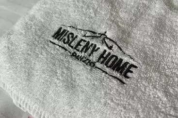 Bed and Breakfast Misleny Home