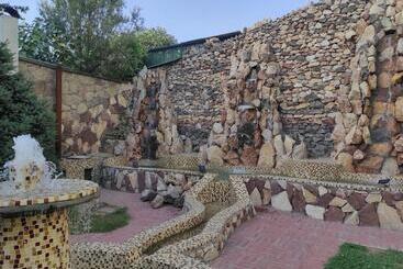 Hotel гостиница меридиан