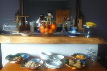 Aurora House Bed And Breakfast