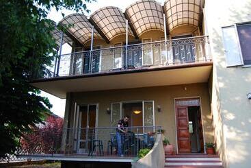 Nocleg ze śniadaniem Le Querce