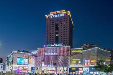 Otel Zhongshan Phoenix By Funyard