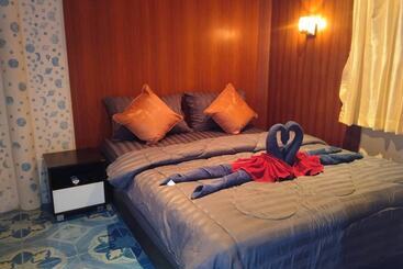 استراحتگاه Sk Hometel Samui Airport