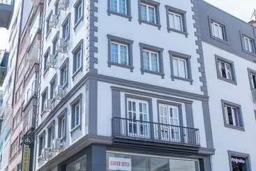 Hotel Mell City Suite