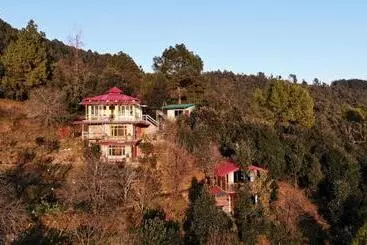 リゾートホテル Neelkanth Retreat Mukteshwar
