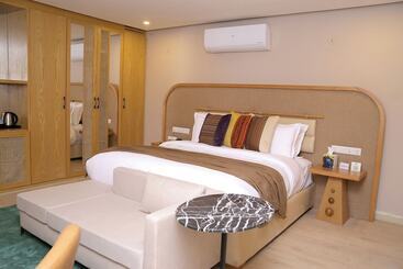 هتل Ambiance Resort Hunza