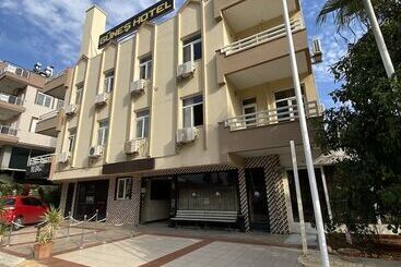 Hotel Gunes