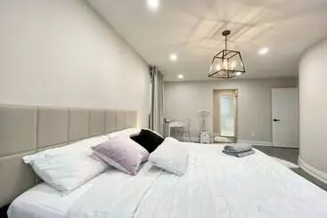 Hotelli Waterfront Paradise Estate