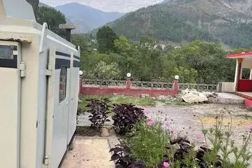 Red Rose Hotel Balakot