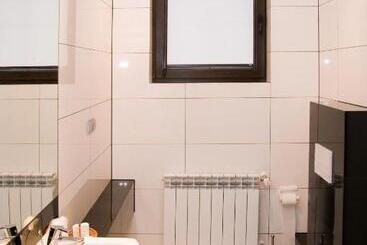 בית מלון כפרי Cykada