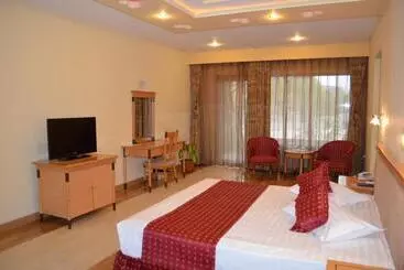 Hotel La Scoica Land