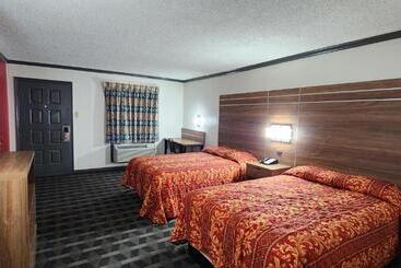 Hotel Victorian Inn Midland