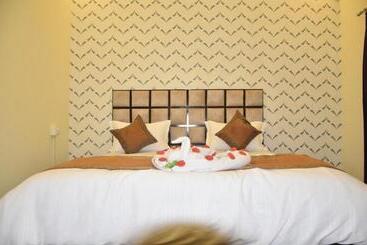 Hotel De Costa Palace