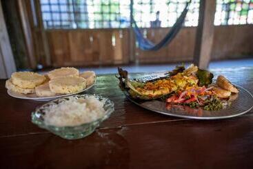 پانسیون Casa De Gune