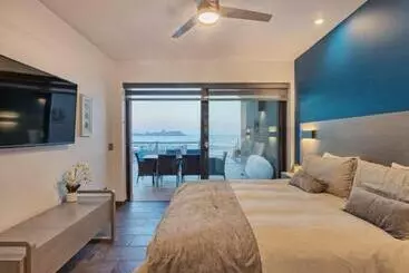 Aparthotel Ocean Front Resort J 107