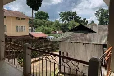 تختخواب و صبحانه Sweet Home Bed&breakfast