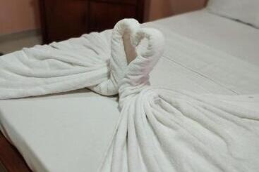 호텔 Ajith Putha Grand