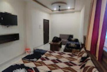 酒店 Deepsun Regency Madhya Pradesh