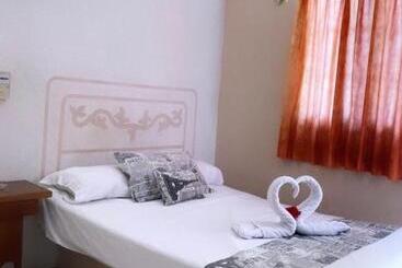 Hotelli El Almirante