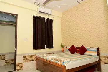 ペンション Ayodhya Darshanam