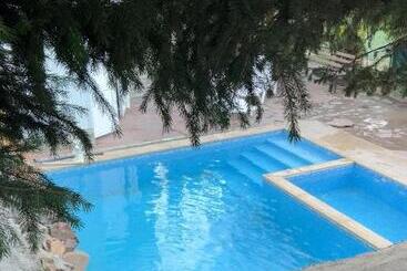 هتل Mountain View Hot Spring Resort