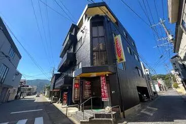 Pensión ゲストハウス アロマ