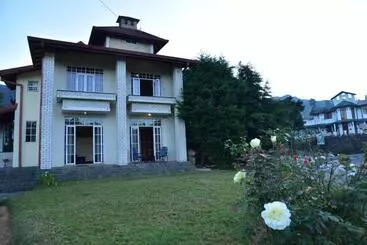 Pensione Nioka Holiday Bungalow