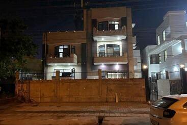 Pension Raj Residency