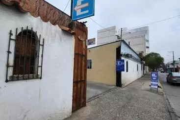 ホテル Residencial F Y V Spa