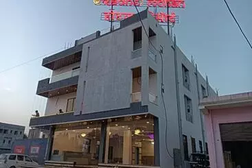 Shree Radhe Mohan Hotel And Resort Khatushyamji