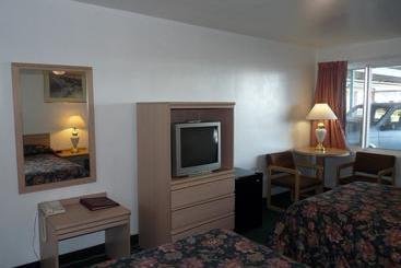 Отель Columbia Inn