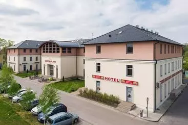 Hotel Garzon Plaza