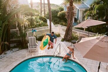 فندق Sarah S Seaside