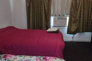 Rosenberg Motel