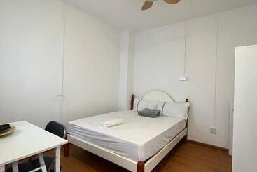 הוסטל Duke Living