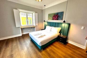 تختخواب و صبحانه Relax And Explore Lisbon Suites And Rooms