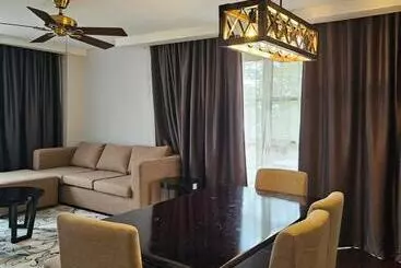 Hotel Baguio Forest Lodge At Camp John Hay 004