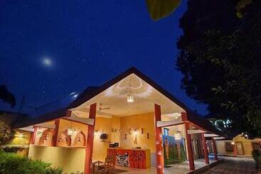 酒店 Saalwood Safari Lodge