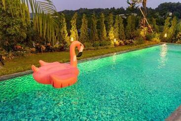 Hotel Tico Villa   Villa đại Lải