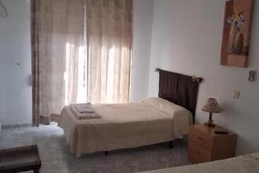 Пансион Hostal Restaurante El Labrador