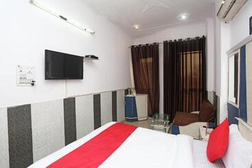 Oyo Hotel Dev