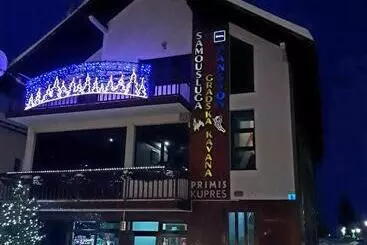 پانسیون Gradska Kavana Guest House