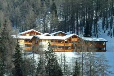 Aparthotel Case Vacanze Gli Scoiattoli