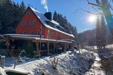 Erlebnishotel & Restaurant Fichtenhäusel Am Pöhlagrund