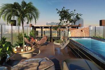 هتل Peridot Gallery Classic