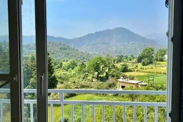 Hôtel Divine By The Lake Hill